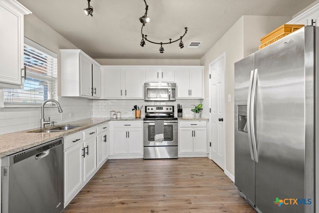 2111 Wiltshire Drive, New Braunfels, TX 78130