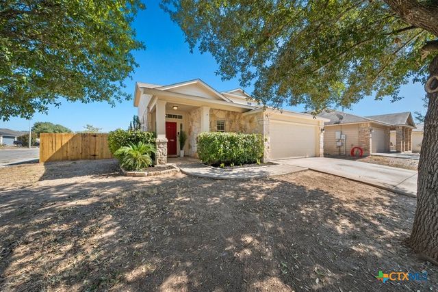 2111 Wiltshire Drive, New Braunfels, TX 78130