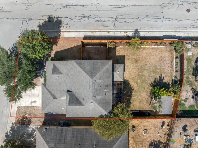 2111 Wiltshire Drive, New Braunfels, TX 78130