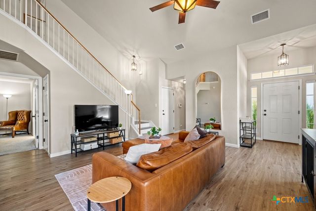 2111 Wiltshire Drive, New Braunfels, TX 78130