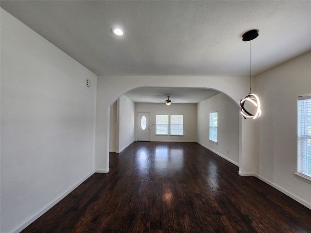 1105 Erin Street, Houston, TX 77009