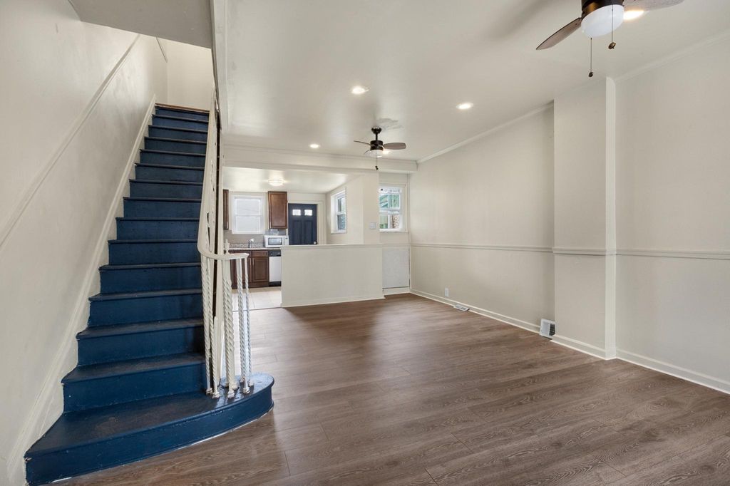 2342 MCCLELLAN ST, PHILADELPHIA, PA 19145 — photo 5