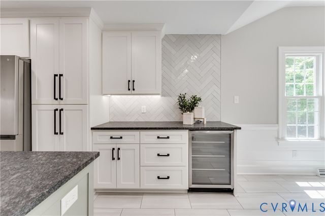 1617 Swansbury Dr, Henrico, VA 23238