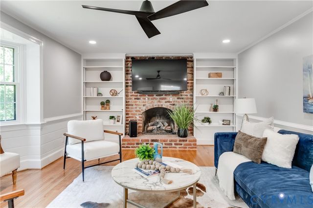 1617 Swansbury Dr, Henrico, VA 23238