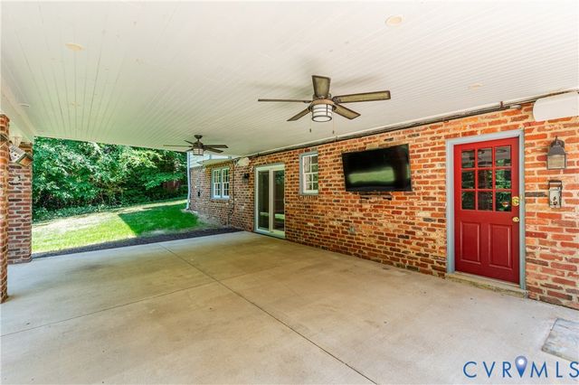 1617 Swansbury Dr, Henrico, VA 23238
