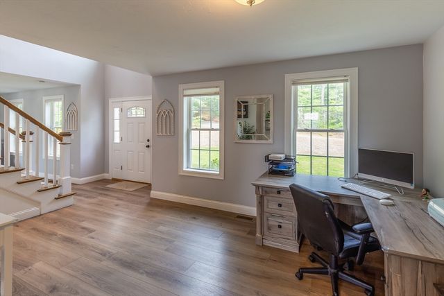 7 Great Pines Dr, Bourne, MA 02532