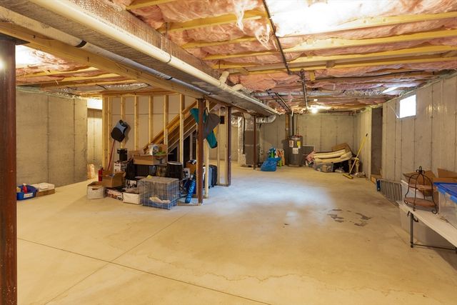 7 Great Pines Dr, Bourne, MA 02532