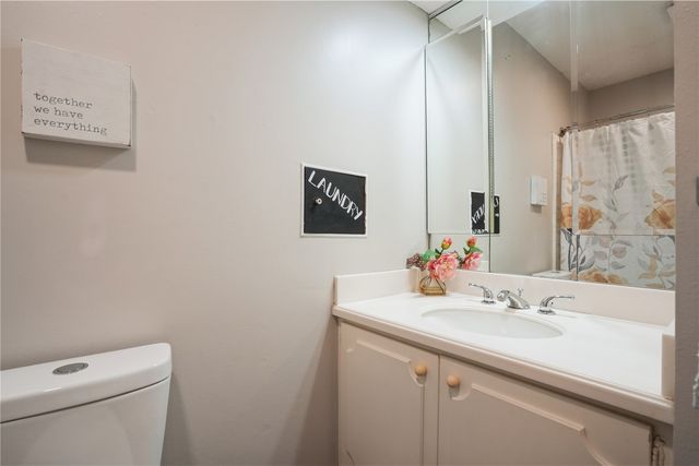 327 Parkland Drive SE, Cedar Rapids, IA 52403