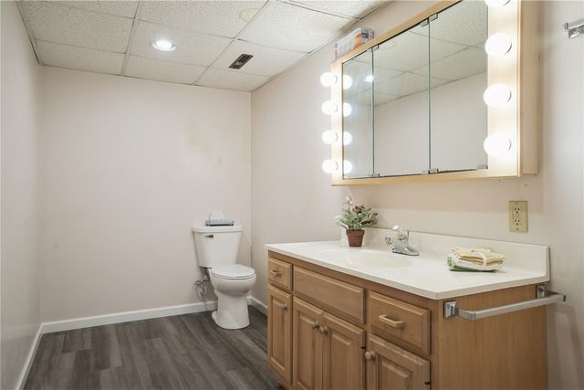 327 Parkland Drive SE, Cedar Rapids, IA 52403