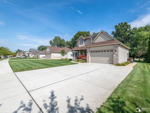 2886 E Country Lane, Monroe, MI 48162