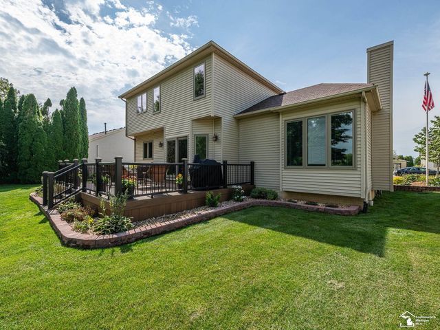 2886 E Country Lane, Monroe, MI 48162