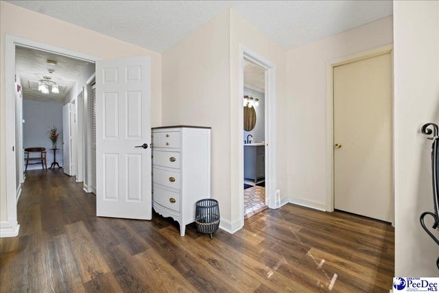 408 Bluff Rd, Hartsville, SC 29550