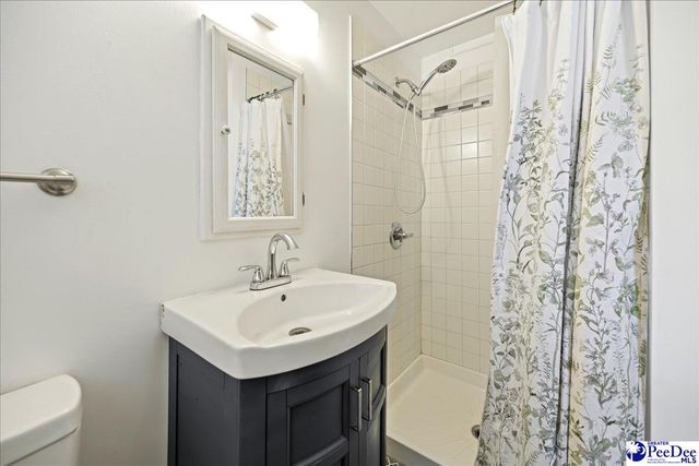 408 Bluff Rd, Hartsville, SC 29550