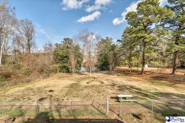 408 Bluff Rd, Hartsville, SC 29550