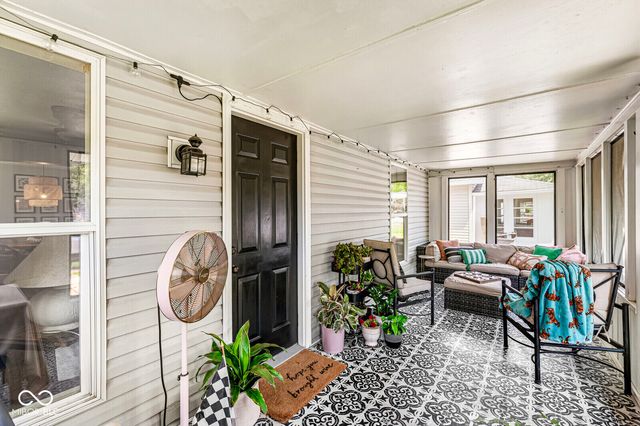 4706 Caroline Avenue, Indianapolis, IN 46205