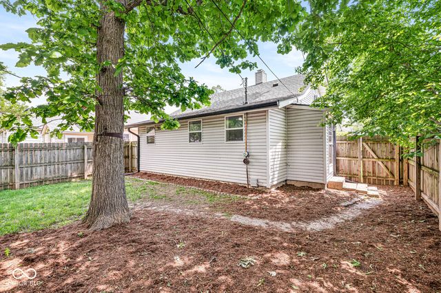 4706 Caroline Avenue, Indianapolis, IN 46205