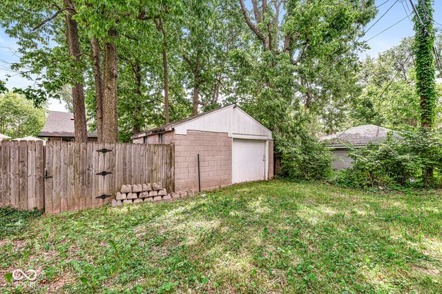 4706 Caroline Avenue, Indianapolis, IN 46205