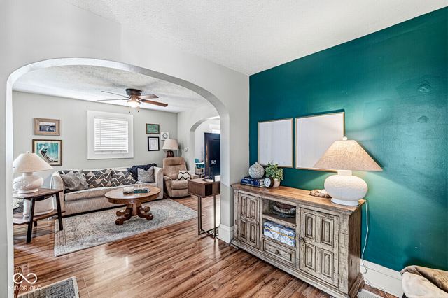4706 Caroline Avenue, Indianapolis, IN 46205