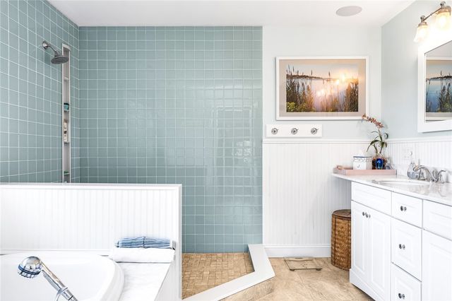 112 Avondale Road, Westerly, RI 02891