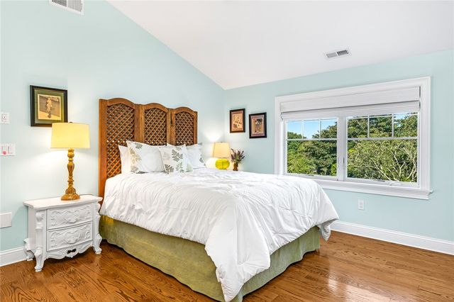 112 Avondale Road, Westerly, RI 02891