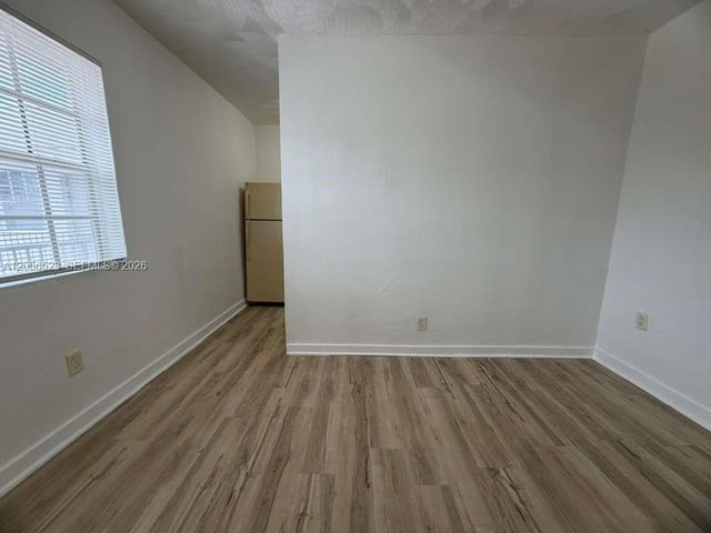 1510 NW 68th St 9, Miami, FL 33147