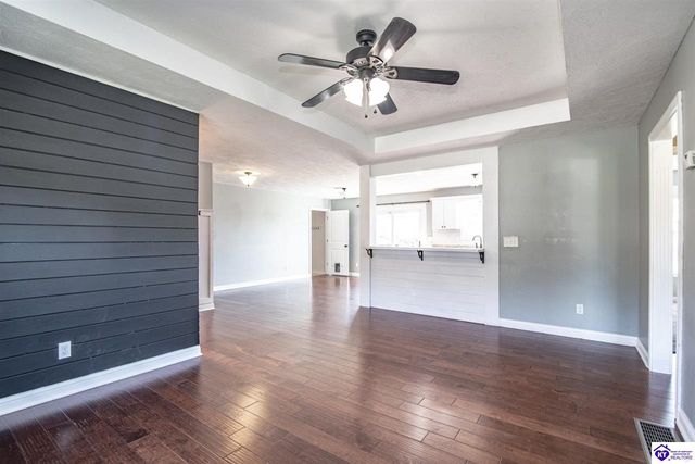 161 Peabody Loop, Coxs Creek, KY 40013