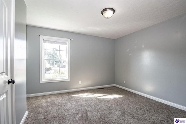 161 Peabody Loop, Coxs Creek, KY 40013