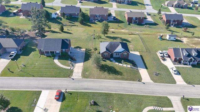 161 Peabody Loop, Coxs Creek, KY 40013