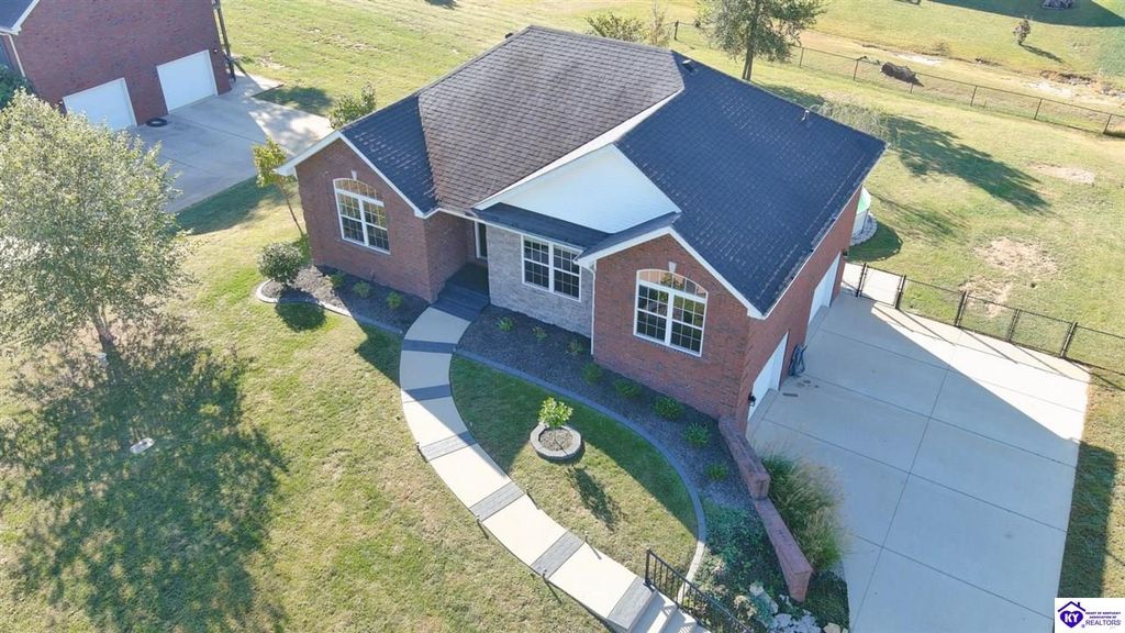 161 Peabody Loop, Coxs Creek, KY 40013