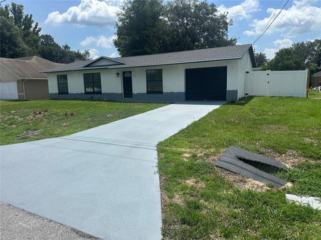 113 TEAK LOOP, Ocala, FL 34472