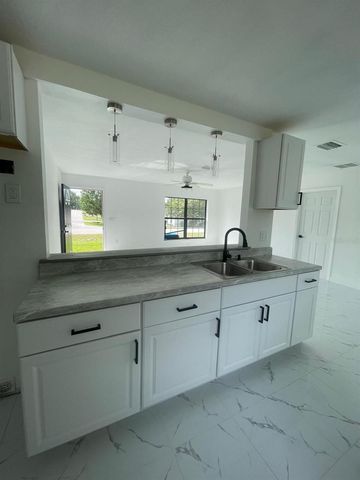 113 TEAK LOOP, Ocala, FL 34472