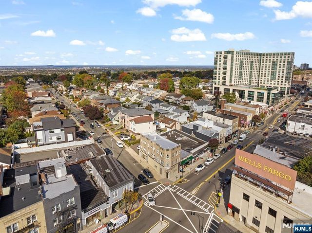 647 Anderson Avenue, Cliffside Park, NJ 07010