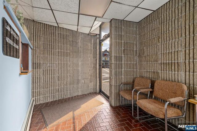 647 Anderson Avenue, Cliffside Park, NJ 07010