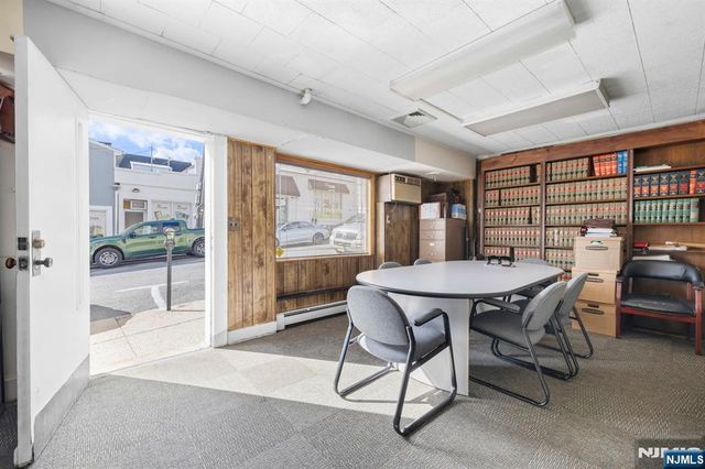 647 Anderson Avenue, Cliffside Park, NJ 07010