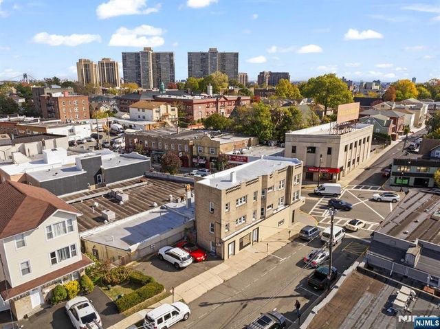 647 Anderson Avenue, Cliffside Park, NJ 07010