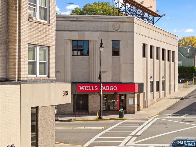 647 Anderson Avenue, Cliffside Park, NJ 07010