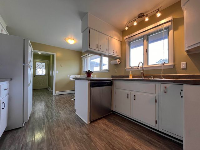 402 S Division, Bellaire, MI 49615