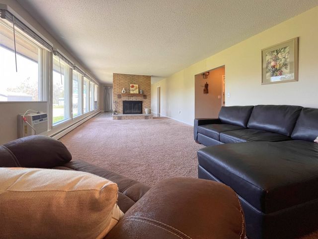 402 S Division, Bellaire, MI 49615