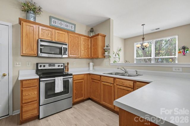 7833 Rolling Meadows Lane, Huntersville, NC 28078