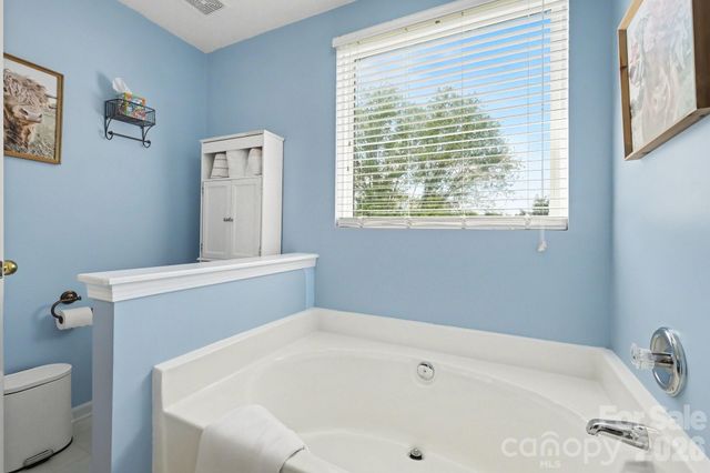 7833 Rolling Meadows Lane, Huntersville, NC 28078