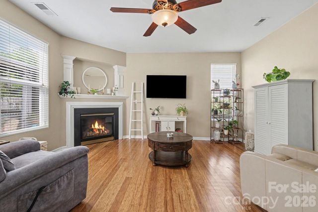 7833 Rolling Meadows Lane, Huntersville, NC 28078