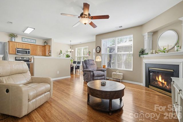 7833 Rolling Meadows Lane, Huntersville, NC 28078