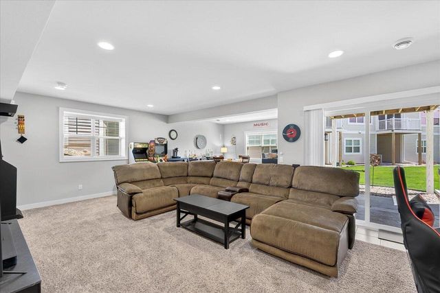 6754 Conservancy Plaza, De Forest, WI 53532