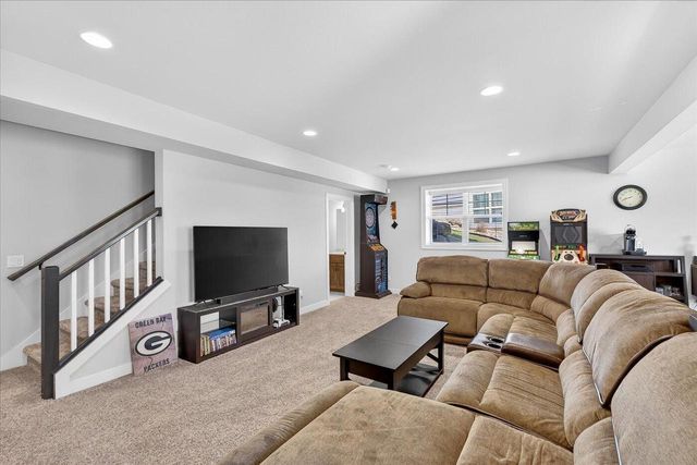 6754 Conservancy Plaza, De Forest, WI 53532