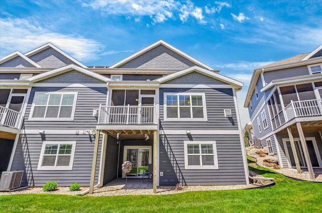 6754 Conservancy Plaza, De Forest, WI 53532