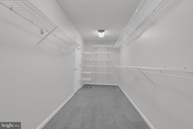 8622 LARKVIEW LN, Fairfax Station, VA 22039