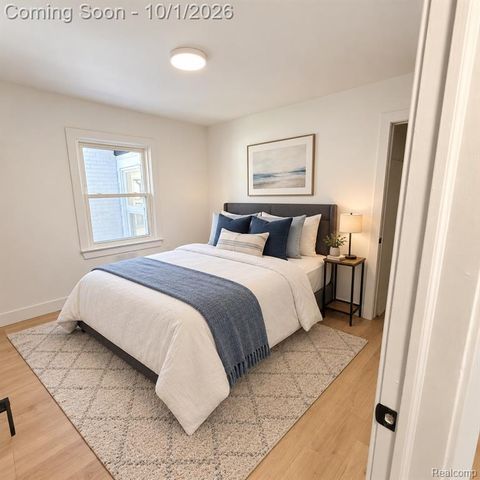 21731 Edmunton Street, Saint Clair Shores, MI 48080