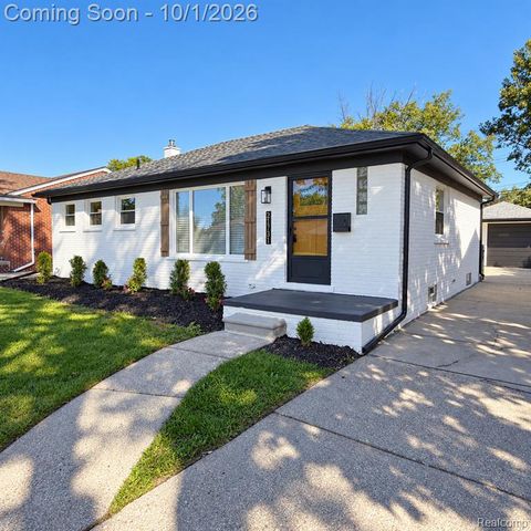 21731 Edmunton Street, Saint Clair Shores, MI 48080