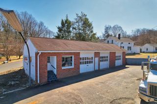 20 Old Wolcott Road, Bristol, CT 06010