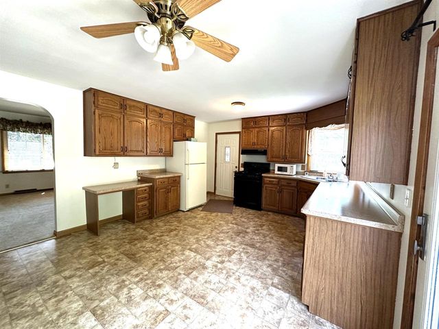 4011 GRIFFITH AVENUE, Wisconsin Rapids, WI 54494